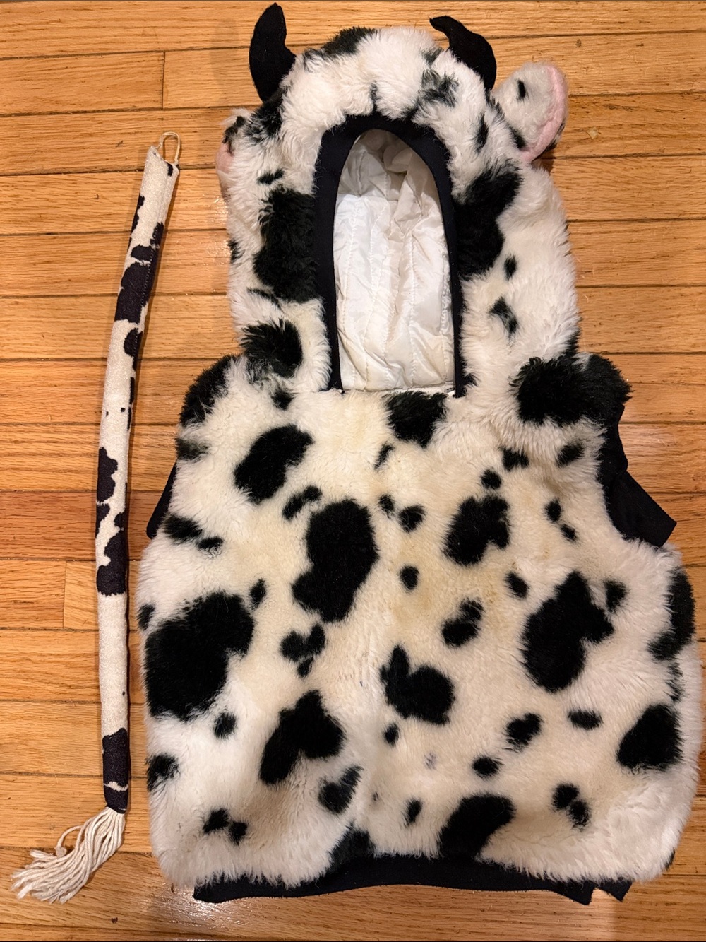 Kids Cow-Print Faux Fur Hooded Costume & tail - Black & White - quilted. 1 - 3yr